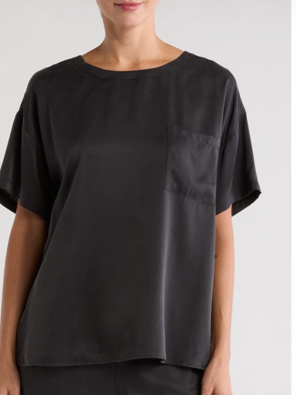 lunya Black Washable Silk Short-Sleeve Pocket Tee/Pajama Top